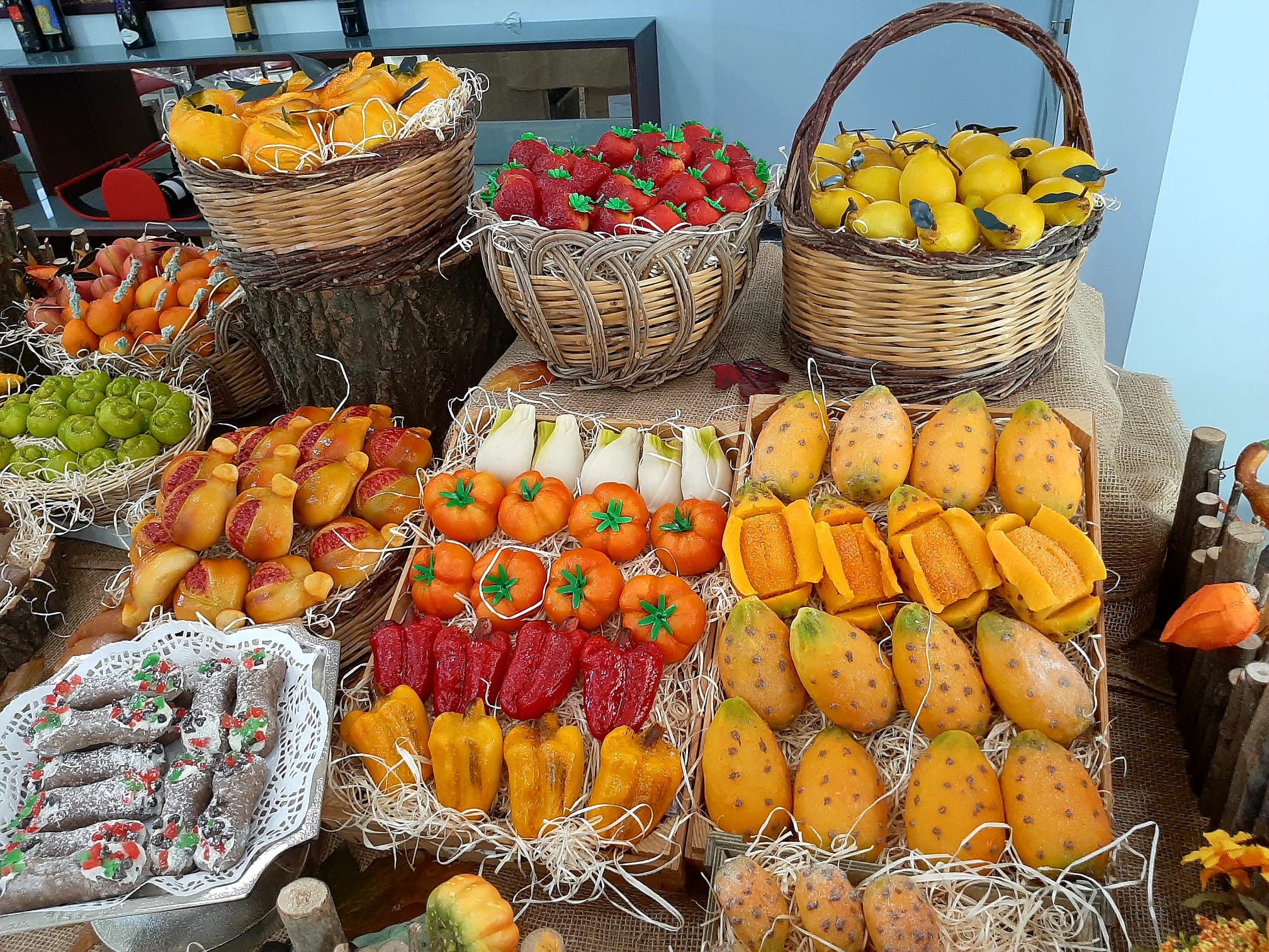 brolo (me) - camelia  bar (sport) - pasticceria - gelateria - la frutta martorana